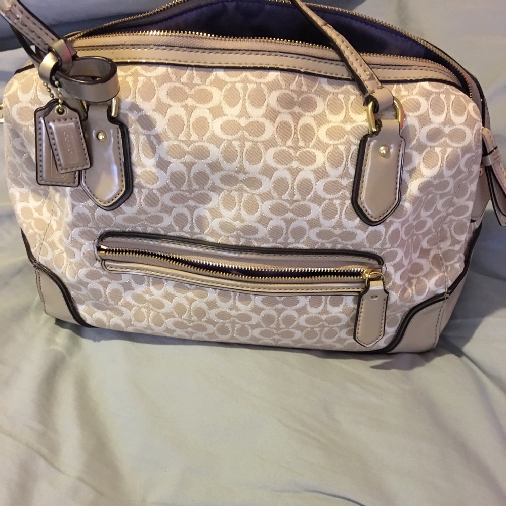 Coach purse like new - Picture 1 of 2